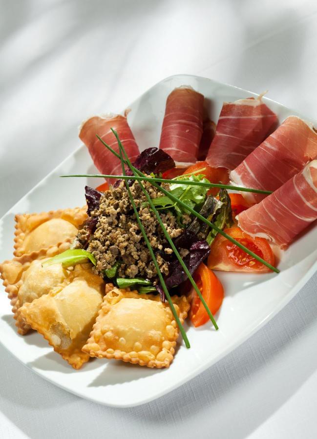 Hotel Restaurant Le Pavillon Gap Luaran gambar